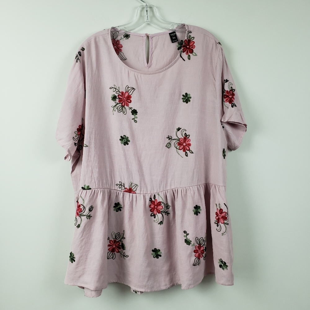 Plus Size Bohemian Embroidered Top Size 3X Floral
